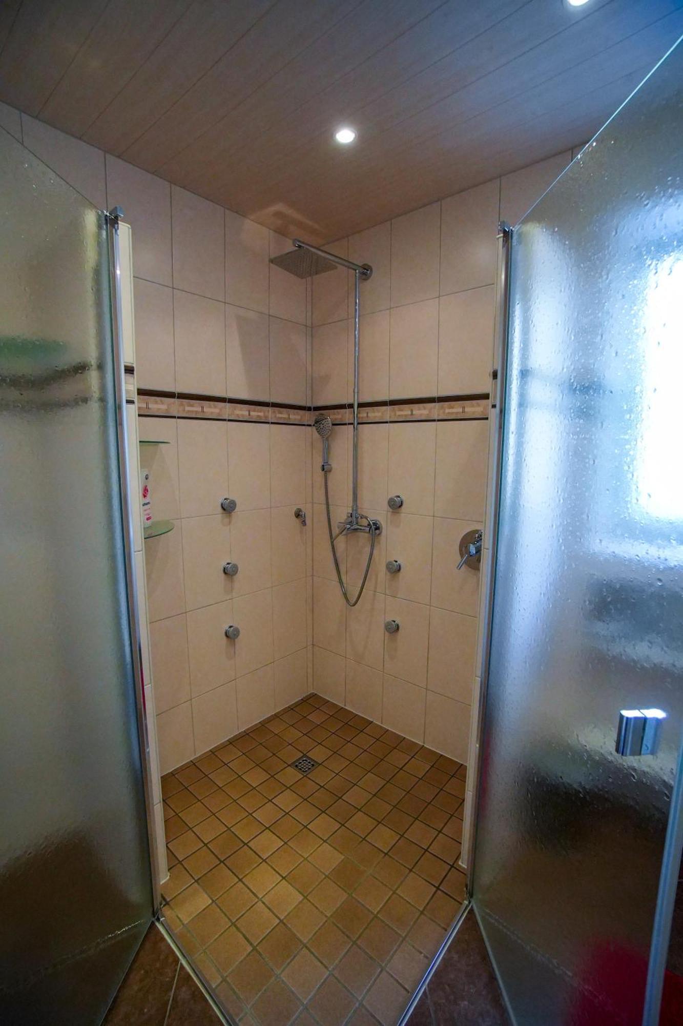 Gemuetliche Wohnung Im Herrenhaus Baden-Baden Ngoại thất bức ảnh